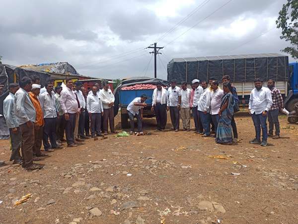 लिलाव उद्घाटन